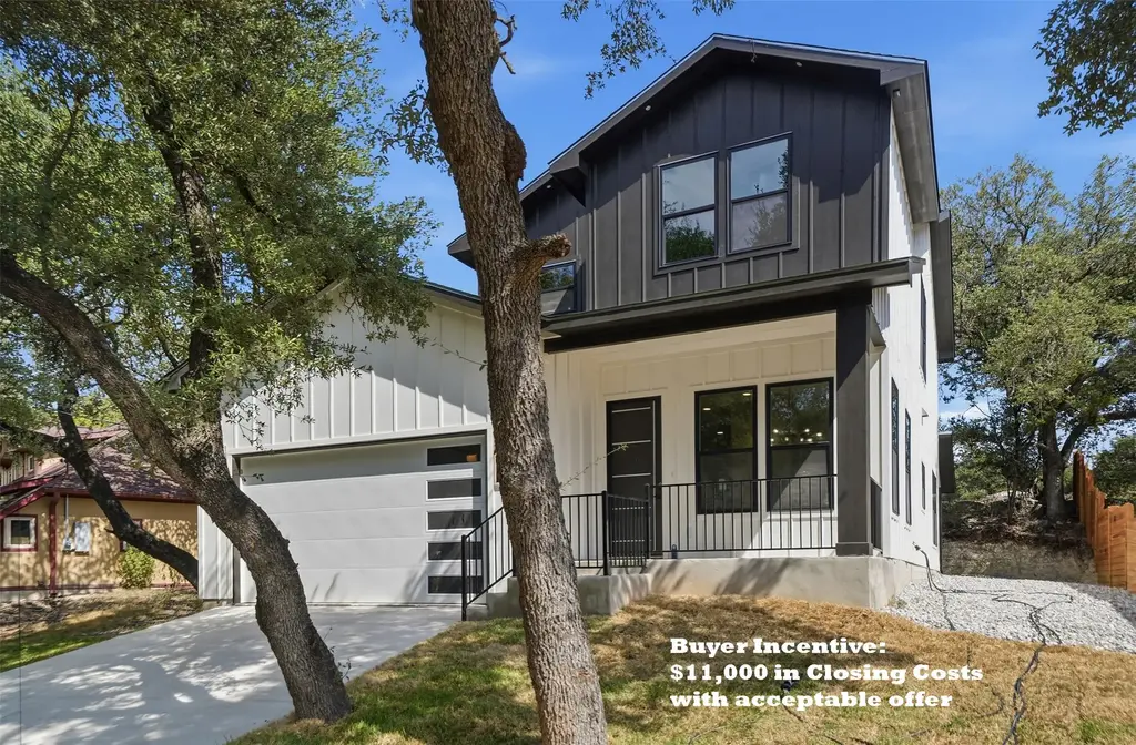 22008 Plockton Drive, Briarcliff