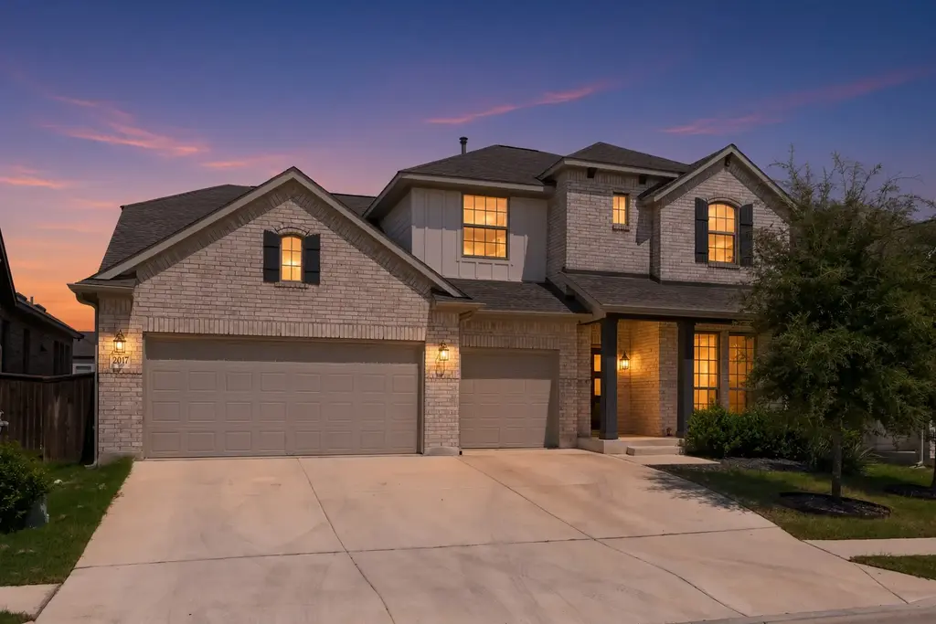 2017 Semillon Street, Leander