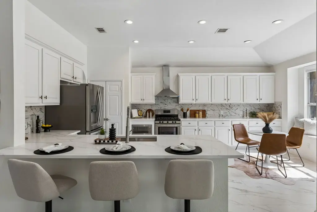 15232 Fernhill Drive, Austin
