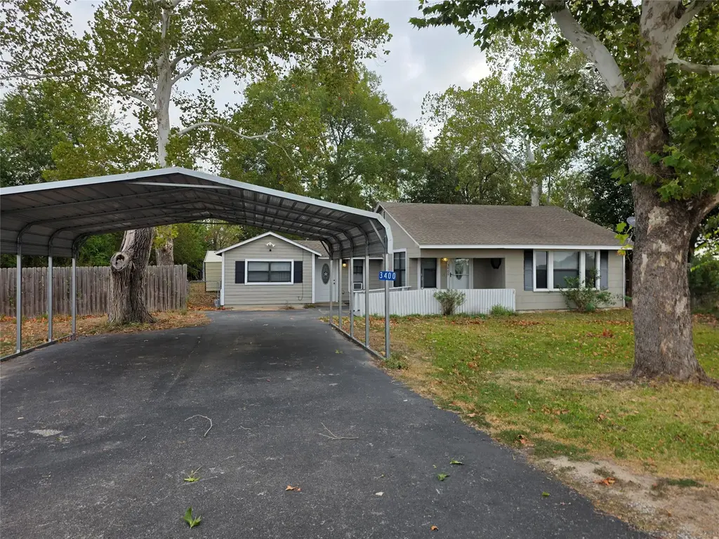 3400 W State Highway 71, La Grange