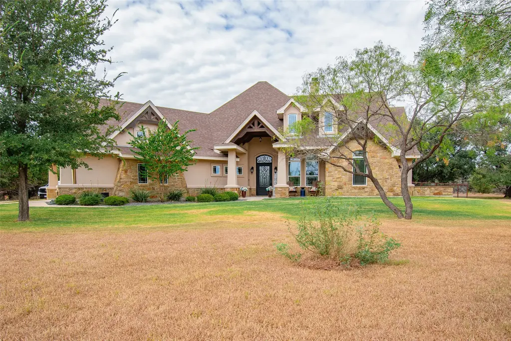 1160 Long Meadow, Salado