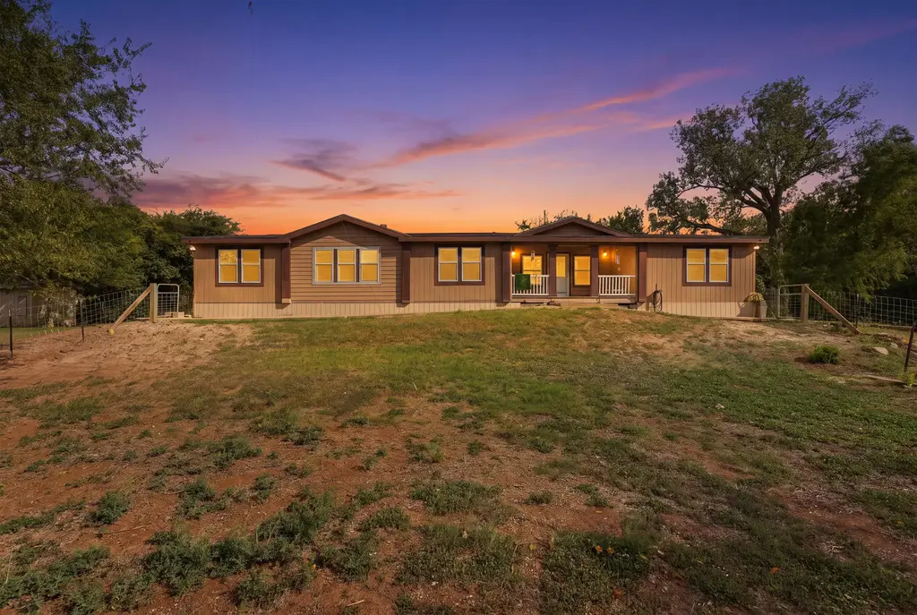 10100 Varisco Lane, Bryan