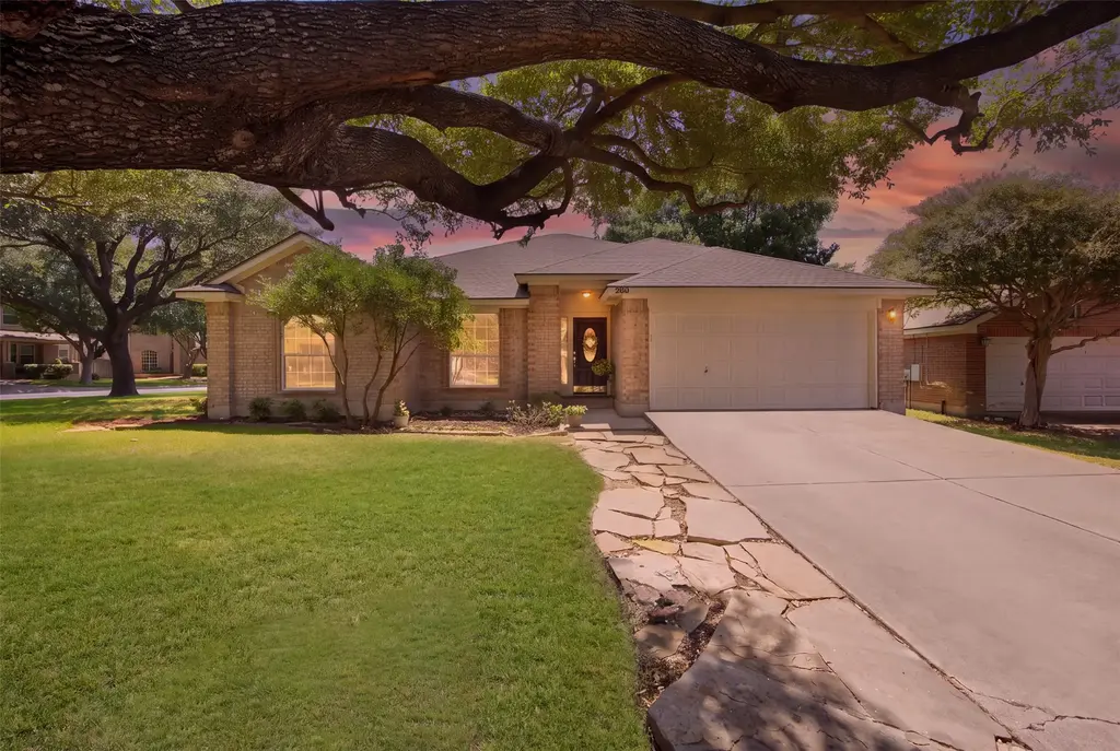 2000 Bodega Cove, Round Rock