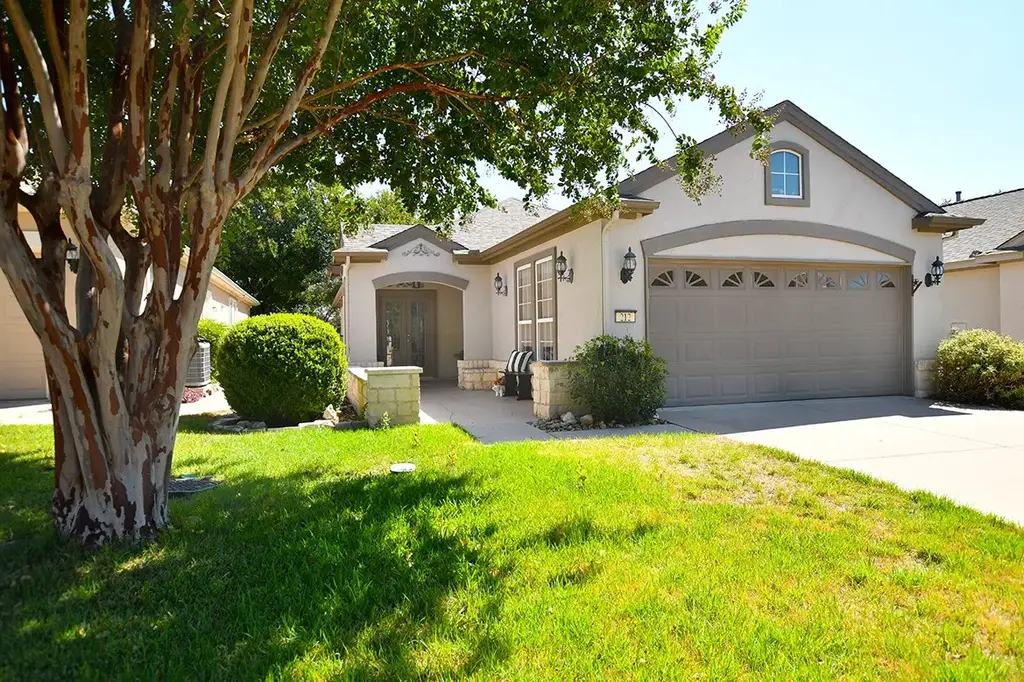212 Limestone Shoals Court, Georgetown