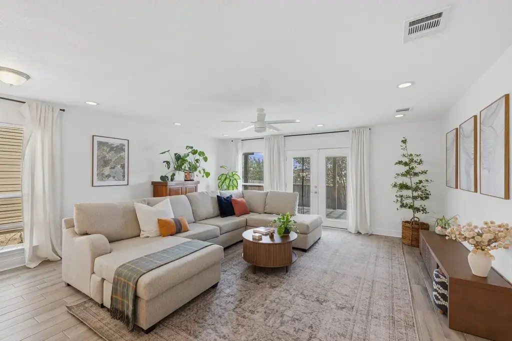 4917 Lexington Meadow Lane, Del Valle