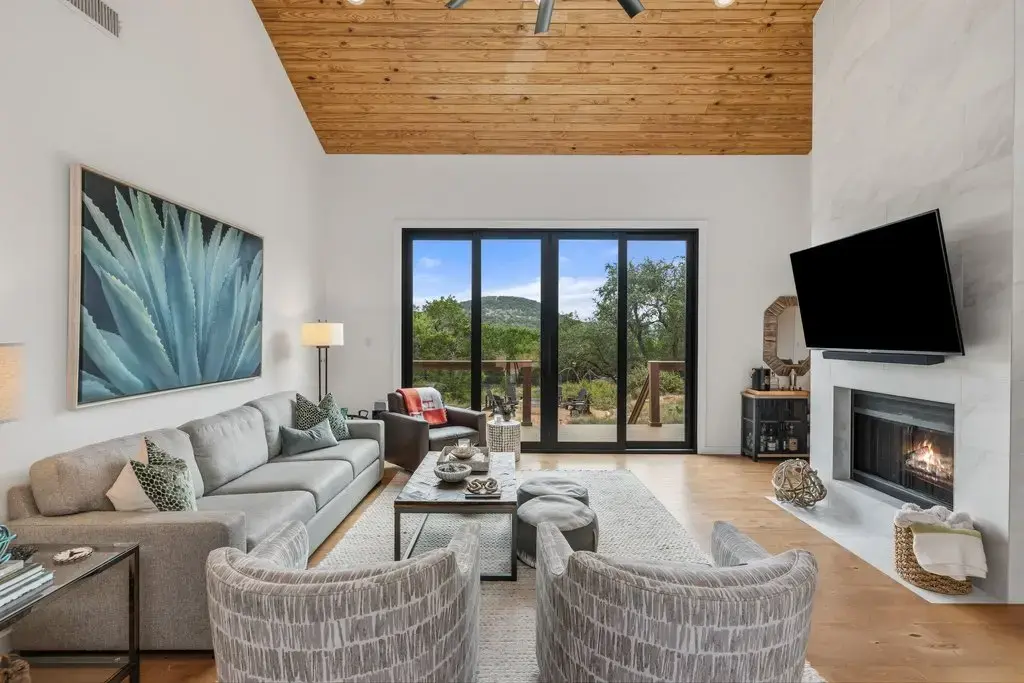 109 Freedom Drive, Wimberley