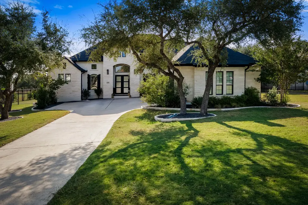 1159 Bunker Ranch Boulevard, Dripping Springs