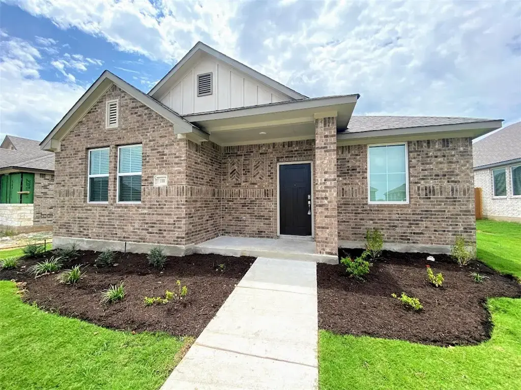 111 Dedina Drive, Georgetown