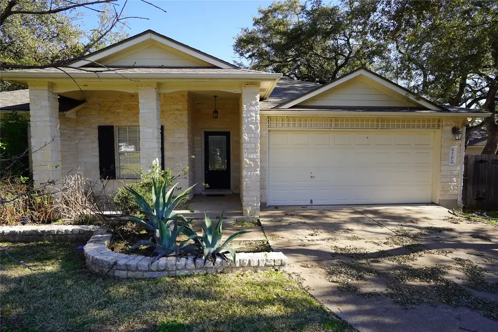 5702 Fitchwood Lane, Austin
