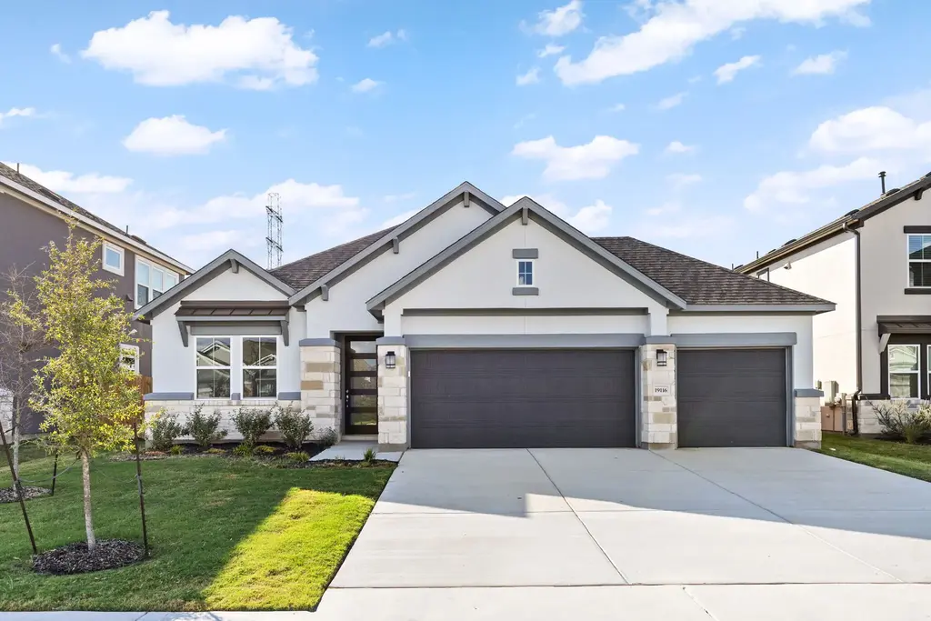 19116 Ariel Elena Way, Pflugerville