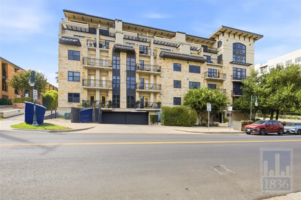 1812 West Avenue 203, Austin