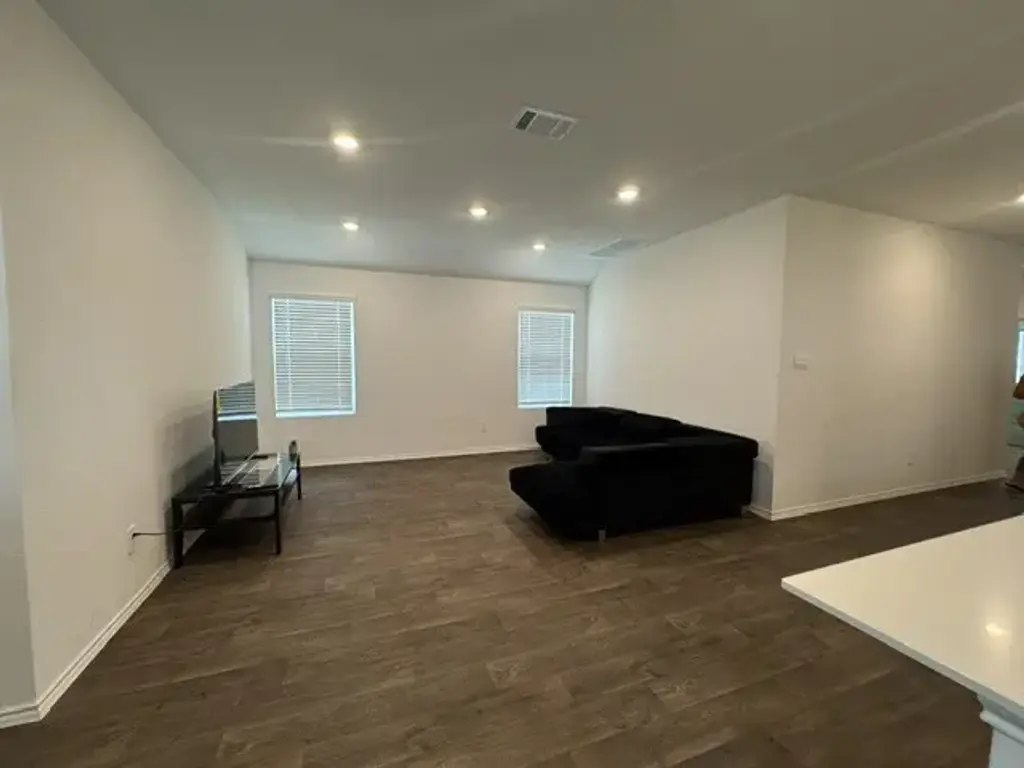 190 Celosia Loop, Kyle