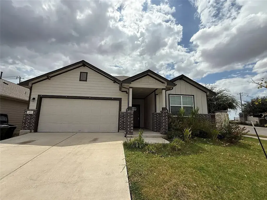 400 Barton Creek Lane, Hutto