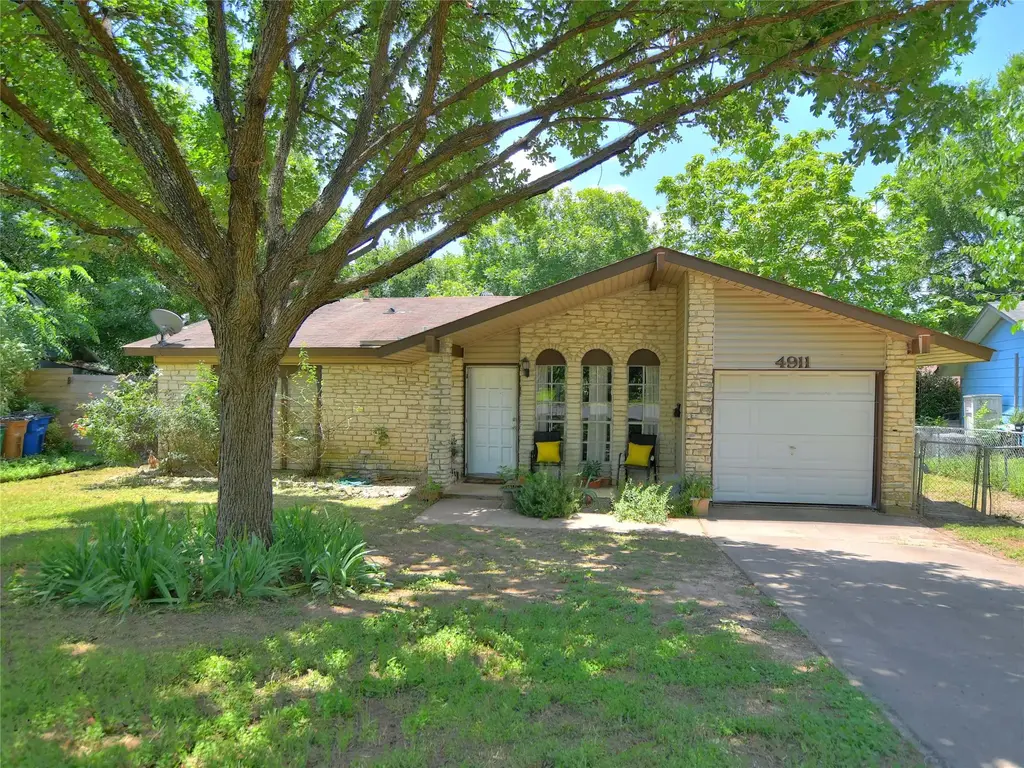 4911 Aberdeen Circle, Austin