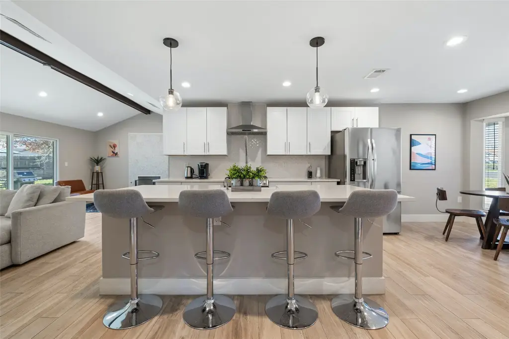 1505 Westbury Trail, Austin