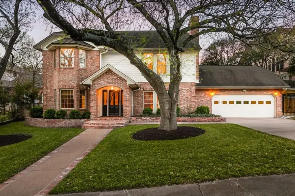 1702 Crested Butte Drive, Austin