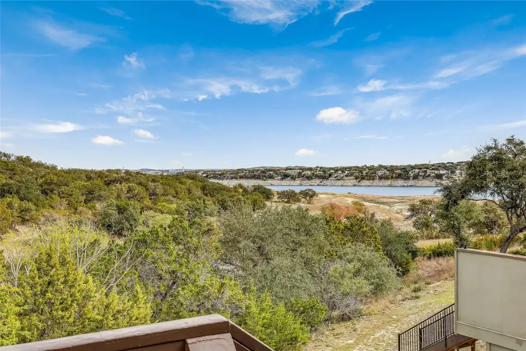 125 Comanche Point, Point Venture