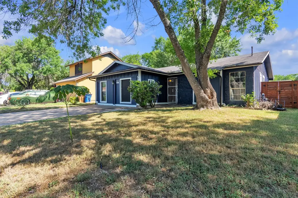 5000 Fontenay Drive, Austin