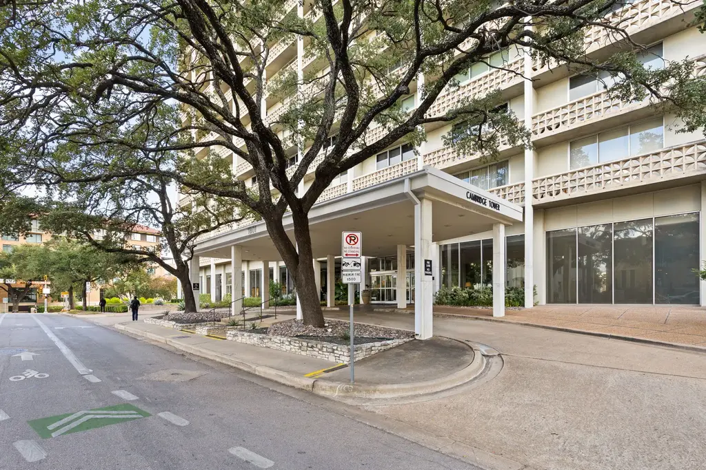 1801 Lavaca Street 15m, Austin