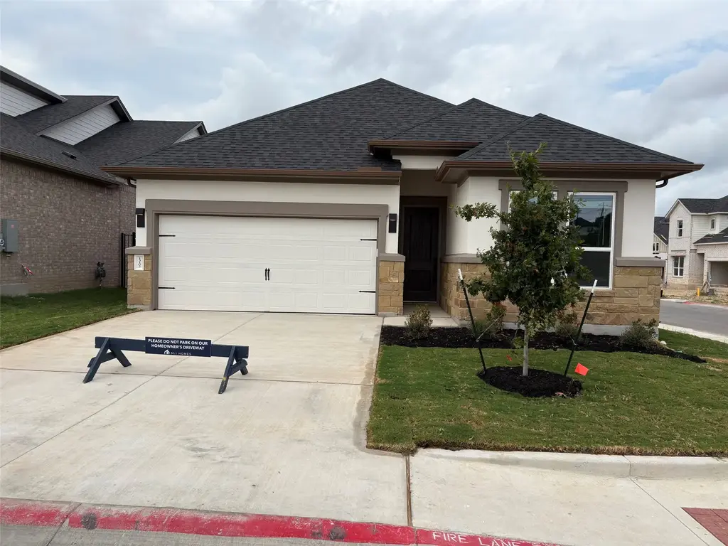 13102 Incline Drive 156, Manchaca
