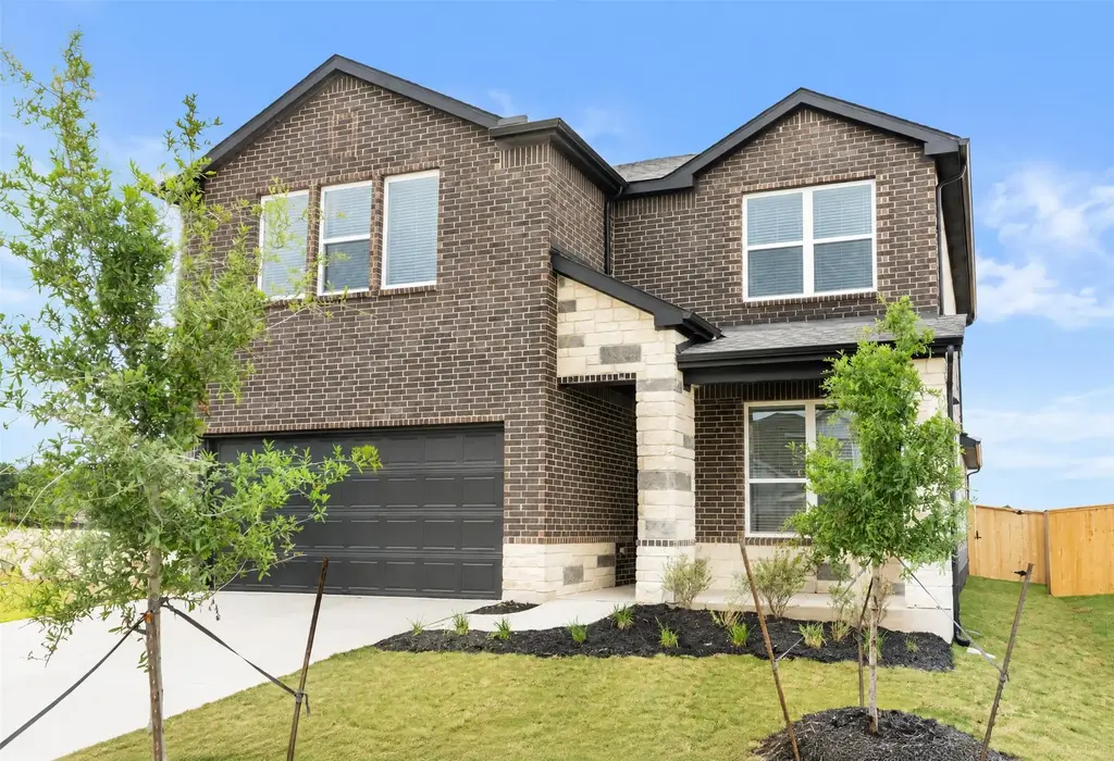 545 Henry Milton Road, Georgetown