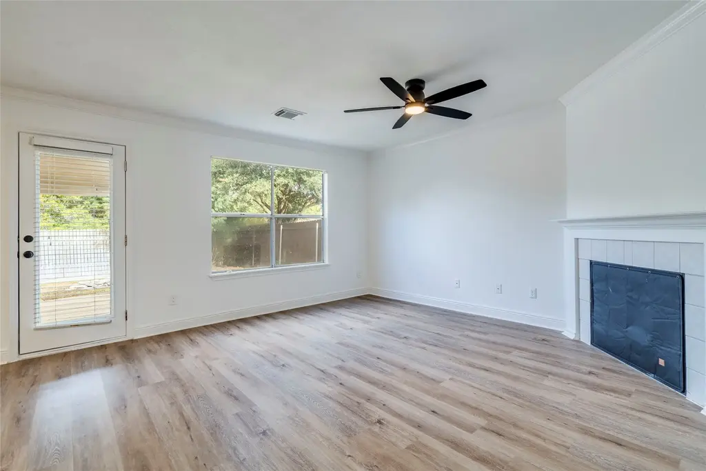 1106 Hughmont Drive, Pflugerville
