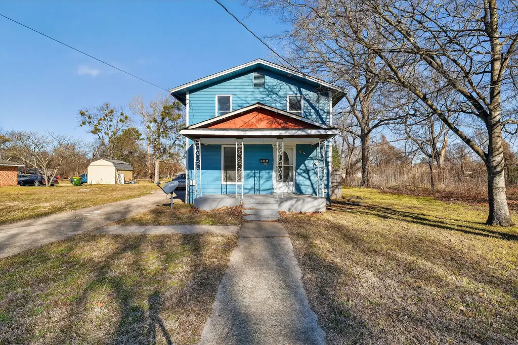 706 W 5th Street, Hearne