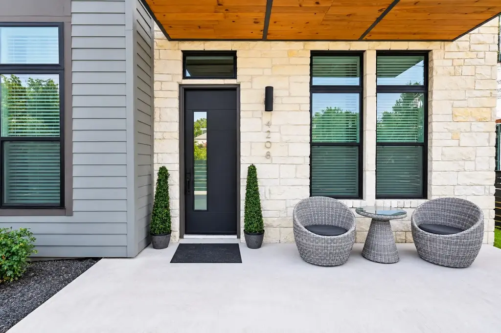 4208 Endurance Way, Austin