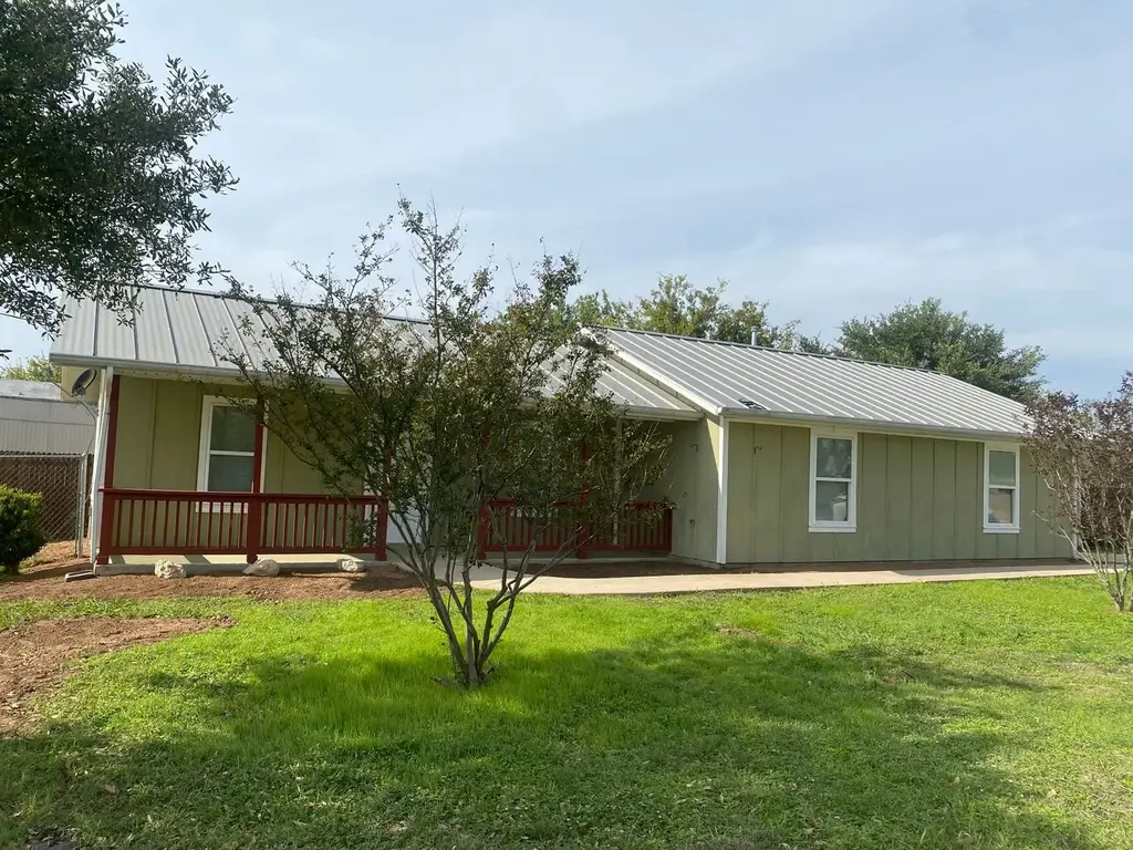 601 N Bastrop Street, Manor