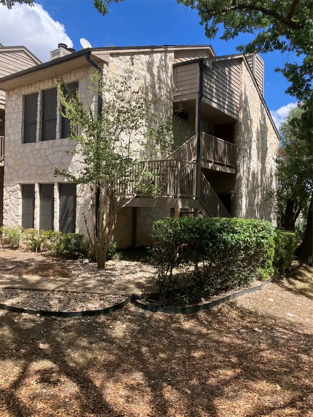 3809 Spicewood Springs Road 202, Austin