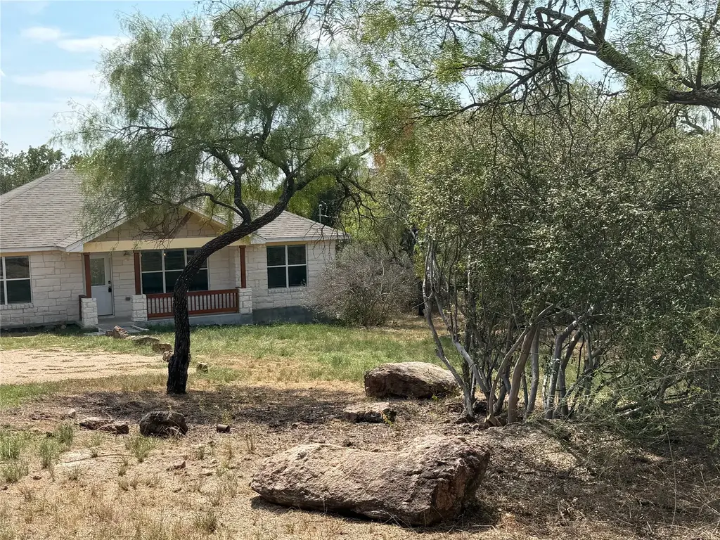 117 North Pass, Kingsland