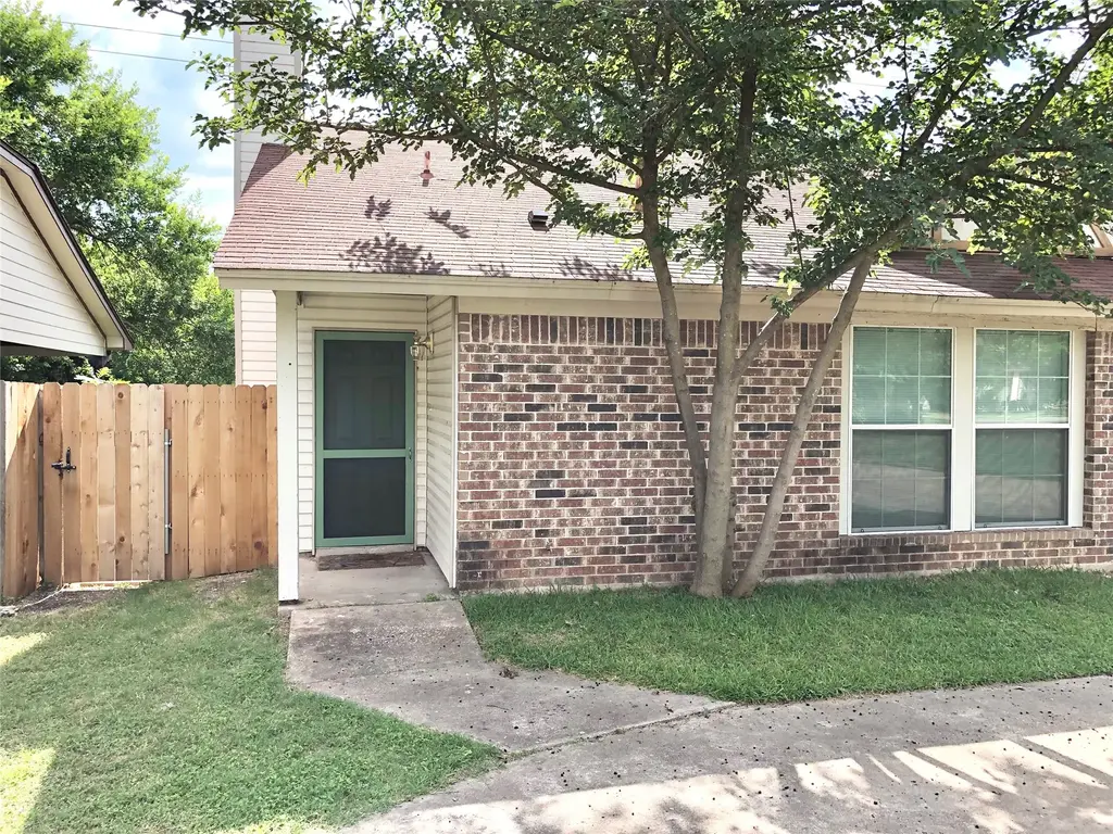 10302 Annie Oakley Trail A, Austin
