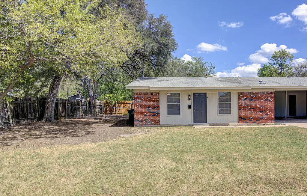 5006 Brighton Road B, Austin
