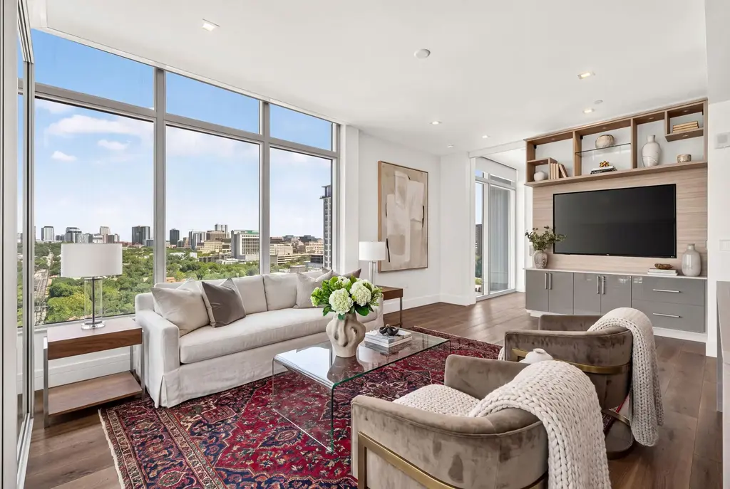501 West Avenue 1504, Austin