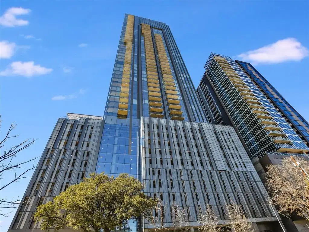 44 East Avenue 4601, Austin