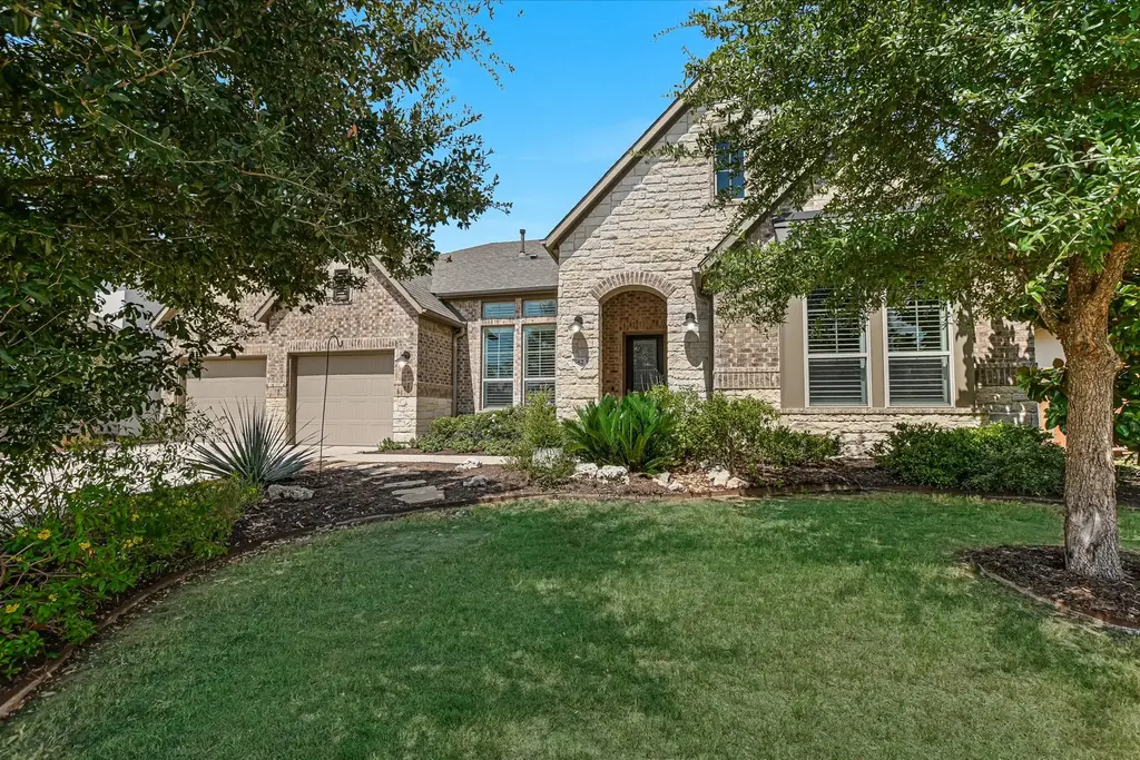 582 Peakside Circle, Dripping Springs