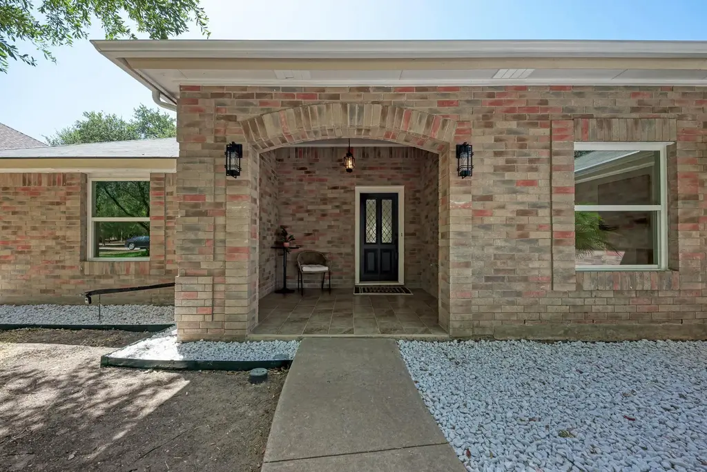 403 Hickory Ridge Trail, Pflugerville