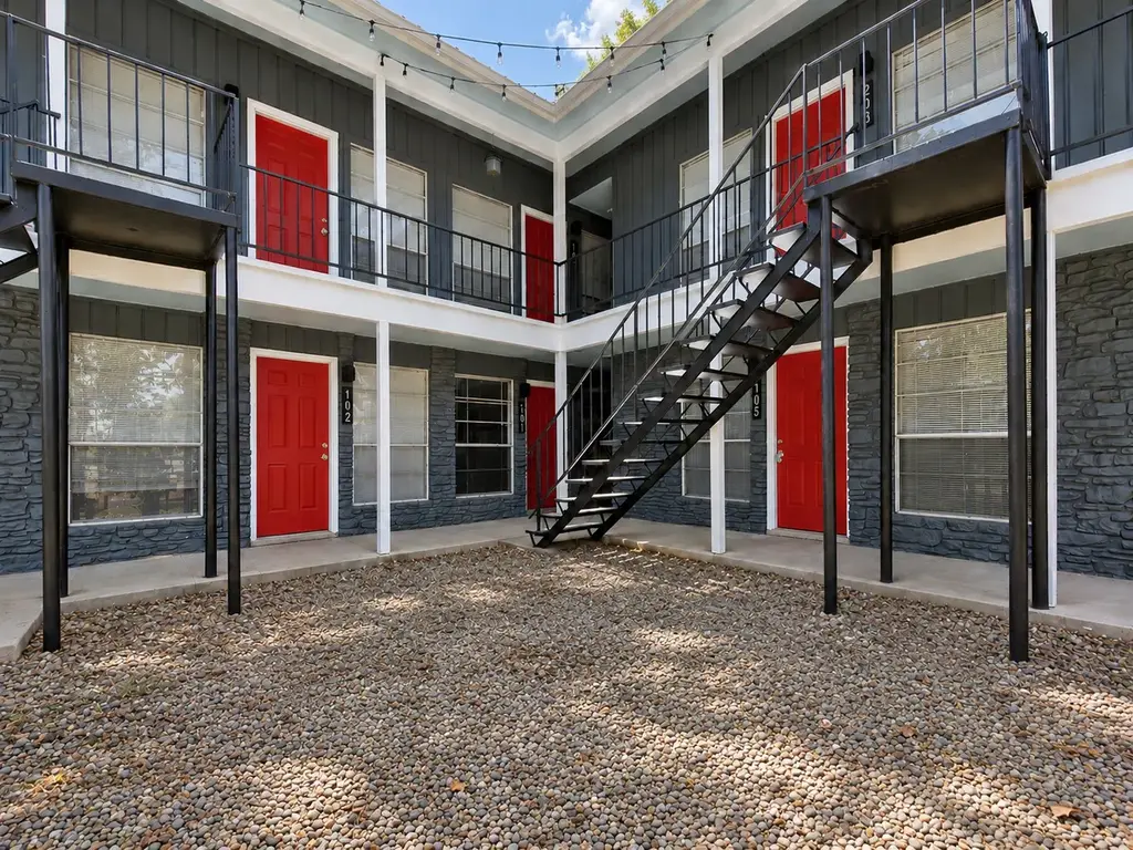 4712 Depew Avenue 202, Austin
