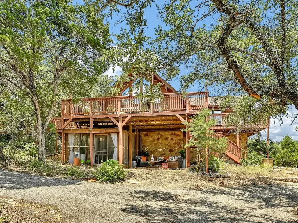 18304 W Reed Parks Road, Jonestown