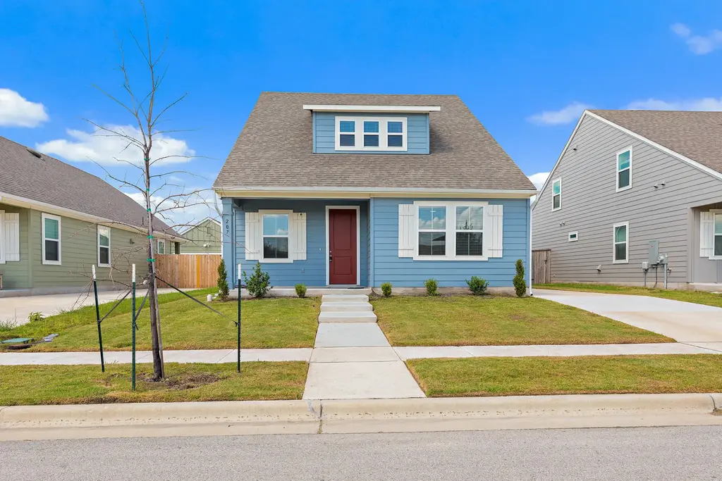 207 Cherry Blossom Lane, Taylor
