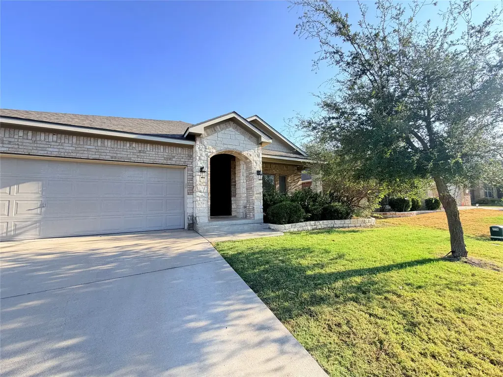 516 Wyndcrest Drive, Temple