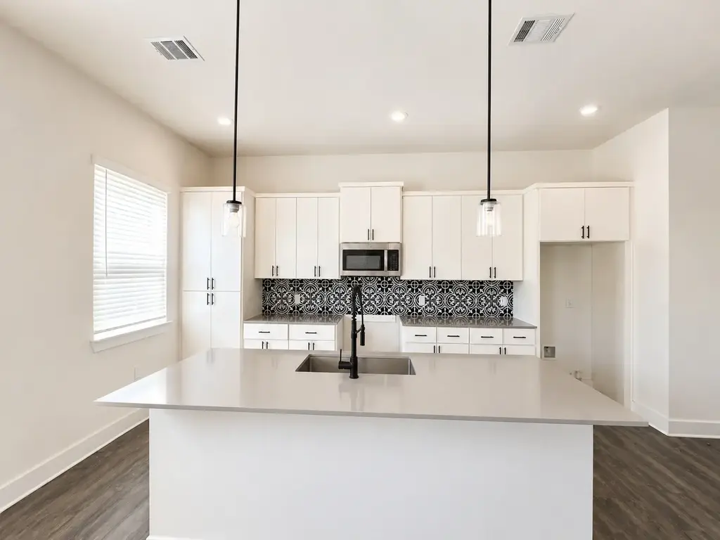 1106 Begonia Terrace 1, Austin