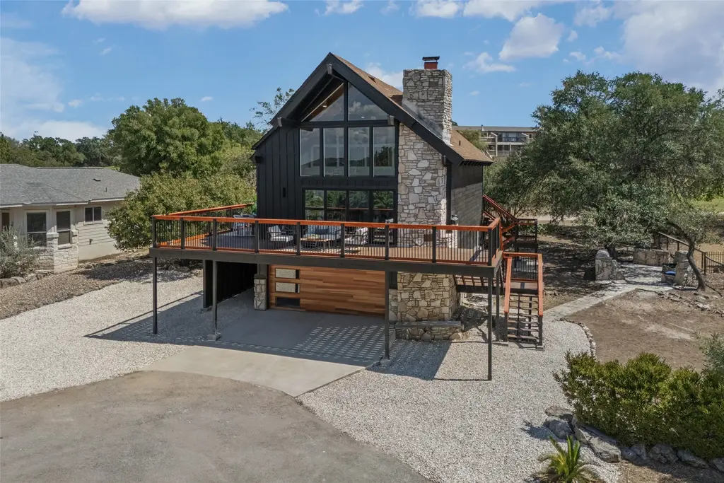 19005 Venture Drive, Lago Vista