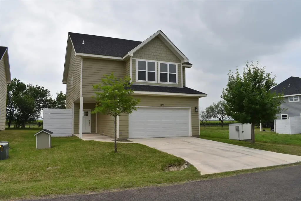 1559 County Road 119, Burnet