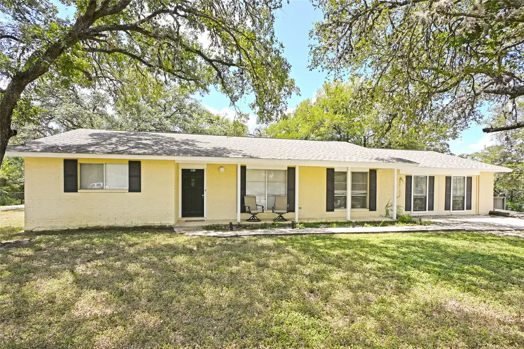 321 High Low Dr Drive, New Braunfels