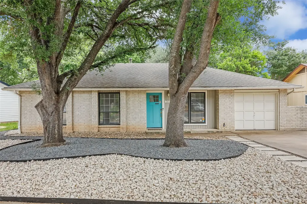 307 Thistlewood Drive, Austin