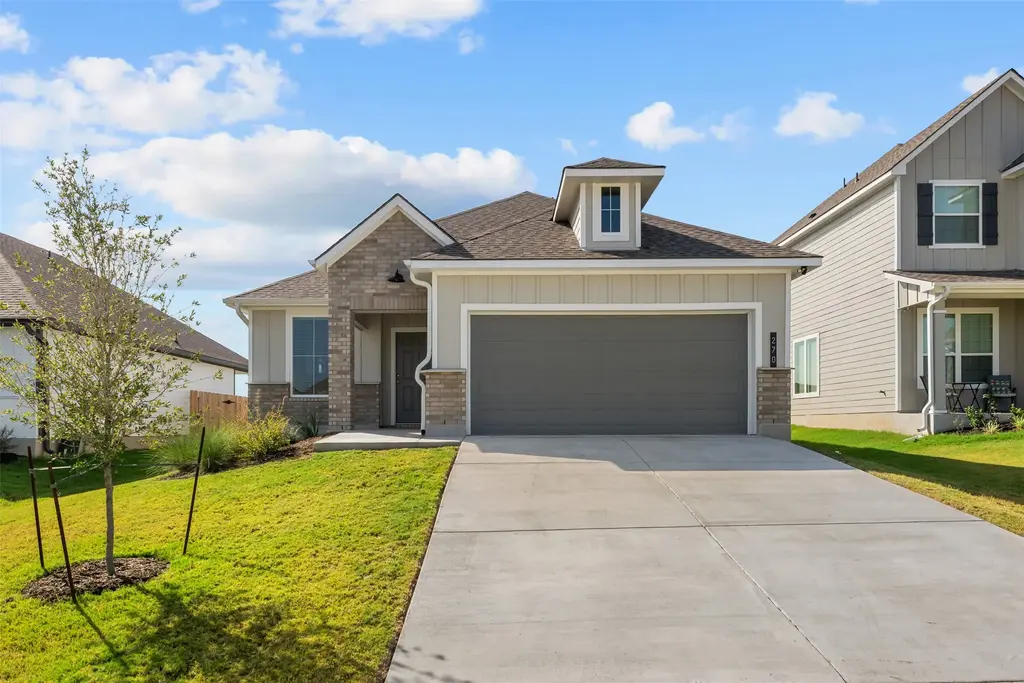 270 Boatright Boulevard, Jarrell