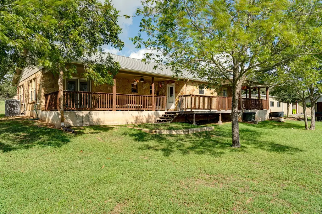 119 Saddle Court, Bastrop