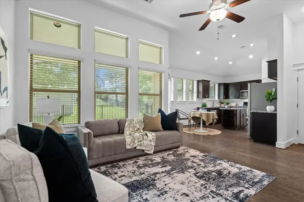 1765 Rowdy Loop 47, Leander