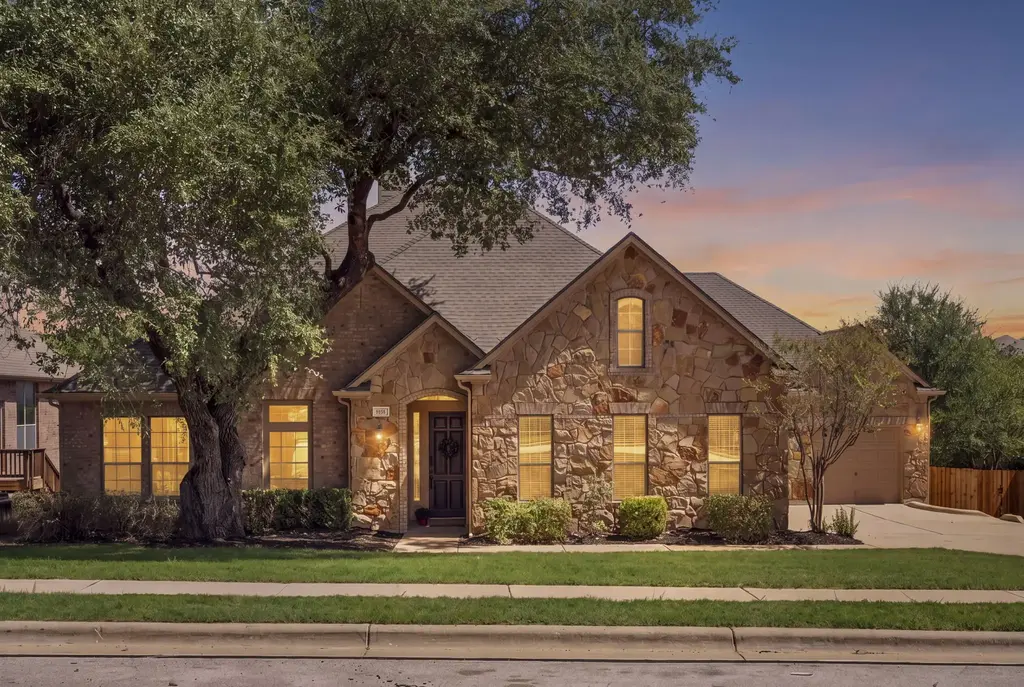 260 Longmont Lane, Austin